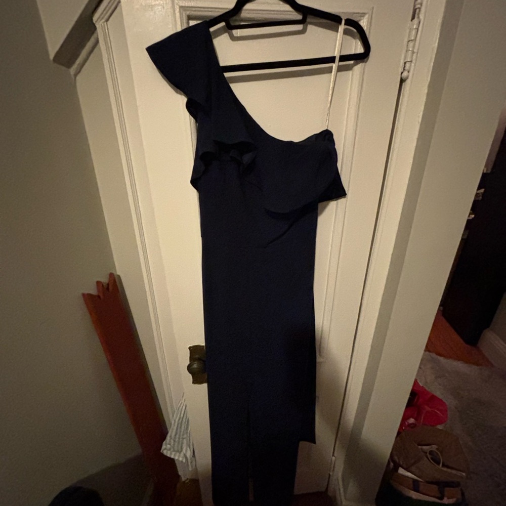 Elegant Navy One-Shoulder Jumpsuit
